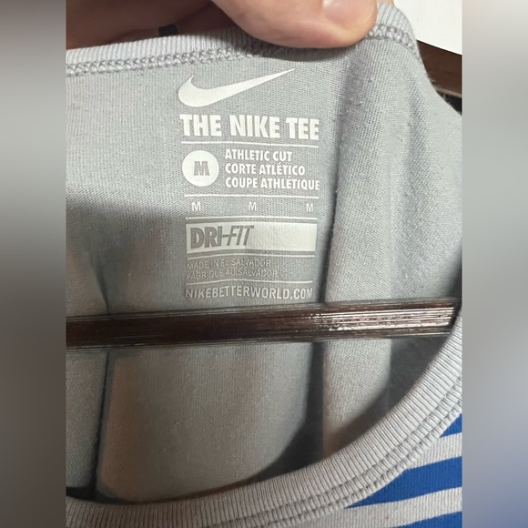 Nike Dri-Fit Medium Tank Top - Picture 2 of 3